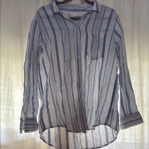 GAP Blue Casual Button Down Shirt with Classic Fit